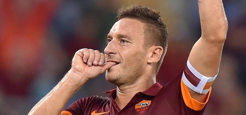 ROMA, 40 YAŞINDAKİ TOTTİ İLE SÖZLEŞME YENİLEDİ