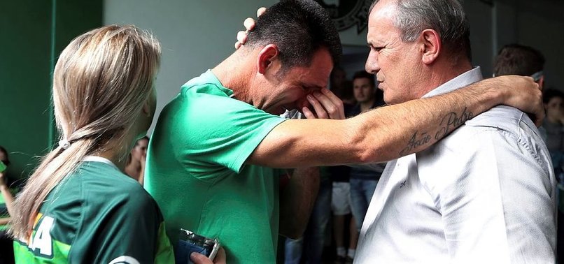 UÇAK KAZASI SONRASI FUTBOLU BIRAKTI