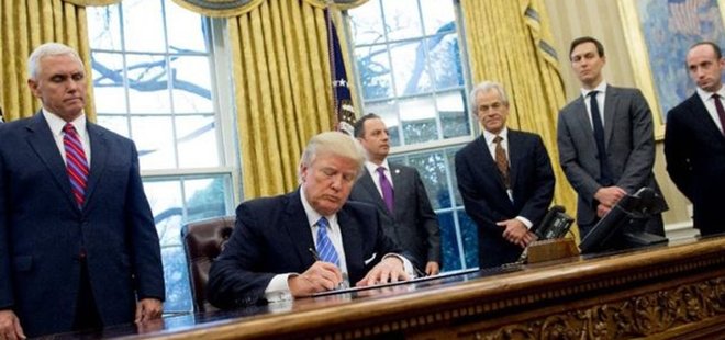 DONALD TRUMP O EMRİ İMZALADI