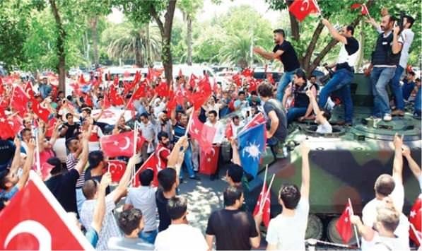 15 Temmuz'un unutulmayan fotoğrafları