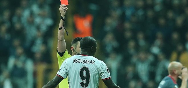 ABOUBAKAR'A CEZA KAPIDA!
