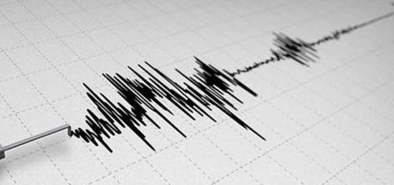 AKDENİZ'DE 3.8'LİK DEPREM