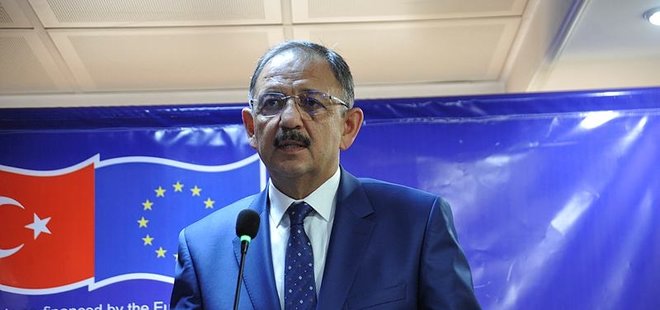 BAKAN ÖZHASEKİ'DEN DENİZ BAYKAL'A: SAPIK NE DEDİĞİNİ BİLMİYOR