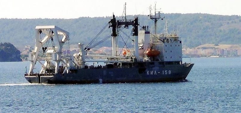 RUS ASKERİ GEMİSİ ÇANAKKALE BOĞAZI'NDAN GEÇTİ