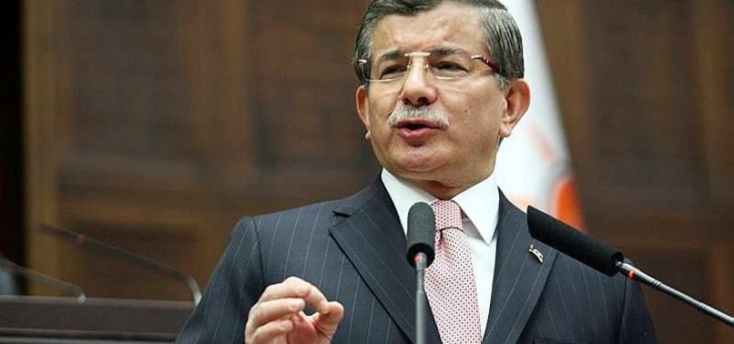 DAVUTOĞLU YENİ KİTABINI TAMAMLADI