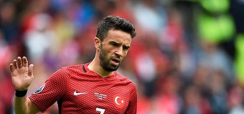 GÖKHAN GÖNÜL BEŞİKTAŞ'A İMZAYI ATTI!