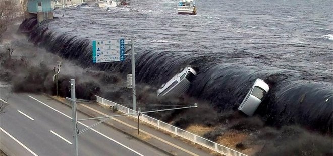 DEPREM SONRASI DEV TSUNAMİ KORKUSU