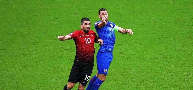 ÜNLÜ FUTBOLCUNUN BABASI HAYATINI KAYBETTİ