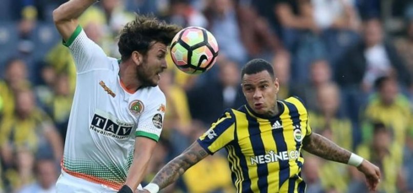 VAN DER WİEL BARDAĞI TAŞIRDI