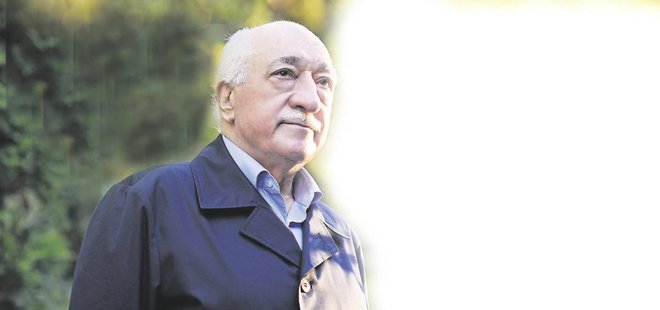 FETÖ, HOLLANDA'DAKİ TÜRKLERİ POLİSE İSPİYONLUYOR!