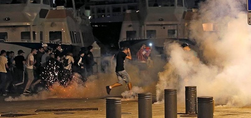 UEFA'DAN RUSYA VE İNGİLTERE'YE DİSKALİFİYE UYARISI