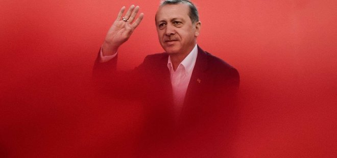 İSVİÇRE'NİN BLİCK GAZETESİNDEN AHLAKSIZ ERDOĞAN MANŞETİ!