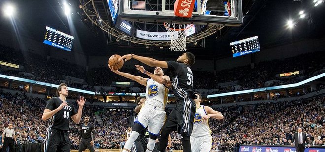 NBA'DE WARRİORS KÖTÜ GİDİŞE DUR DİYEMEDİ