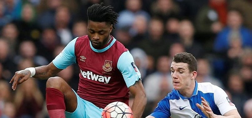 G.SARAY'DA ALEX SONG SEVİNCİ