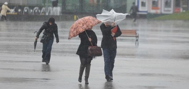 METEOROLOJİDEN 5 KENT İÇİN KUVVETLİ FIRTINA UYARISI!