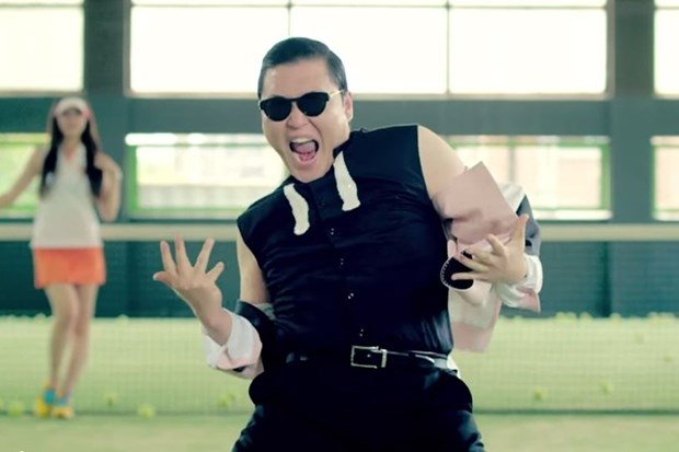 'Gangnam Style' ile ünlenen Psy'ya 'Elmas tuş'