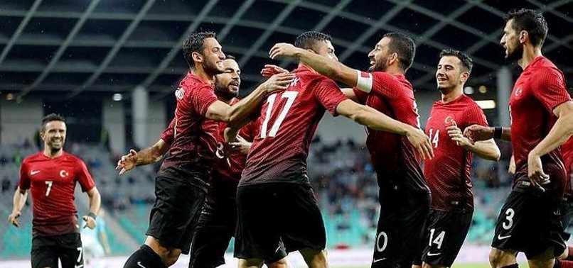 İTALYAN BASININDA AY-YILDIZLILARA ÖVGÜ