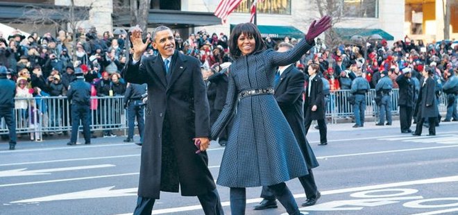 OBAMA ÇİFTİNDEN 60 MİLYON DOLARLIK KİTAP ANLAŞMASI!