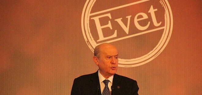 MHP'DEN 'HAYIR'CILARIN ELEŞTİRİLERİNİ ÇÜRÜTEN KİTAPÇIK