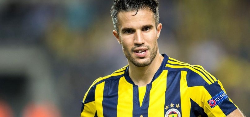 FENERBAHÇE'DE VAN PERSİE DEPREMİ!