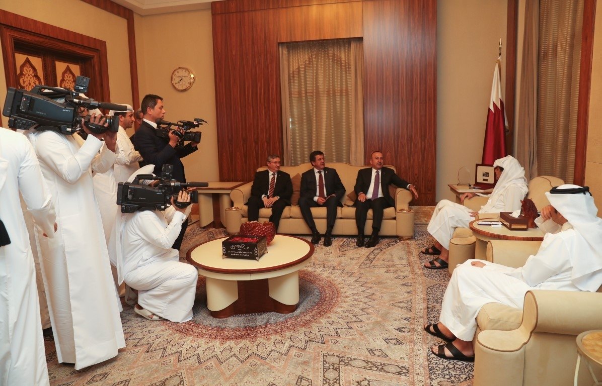 Mevlüt Çavuşoğlu ve Nihat Zeybekci Katar'da