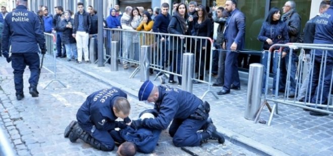 BRÜKSEL BAŞKONSOLOSLUĞUMUZ ÖNÜNDE BIÇAKLI SALDIRI!