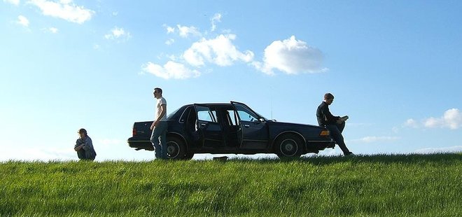 'Y VE Z KUŞAĞININ OTOMOBİLLE DUYGUSAL BAĞI YOK'