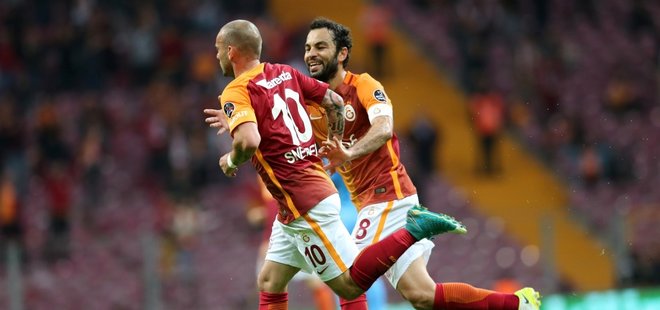 GALATASARAY, OSMANLISPOR'U İKİ GOLLE GEÇTİ