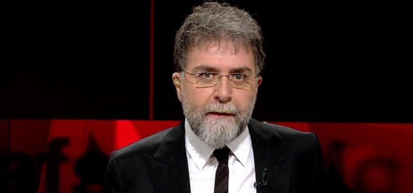 AHMET HAKAN'A İKİ ŞOK