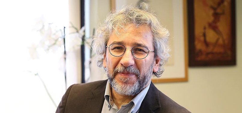 CAN DÜNDAR'A 'VATAN HAİNİ' DEDİ SALDIRIYA UĞRADI