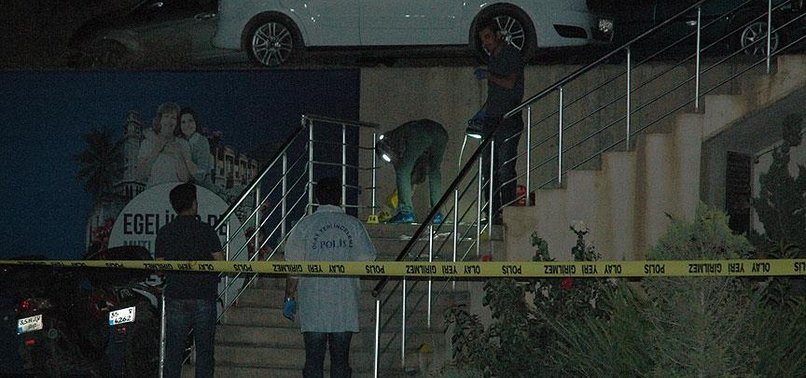YOLU PAYLAŞAMADILAR: 2 ÖLÜ, 4 YARALI