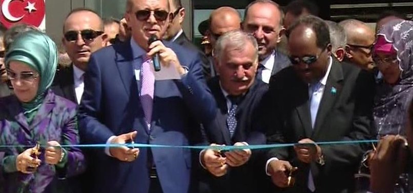 ERDOĞAN TÜRKİYE’NİN MOGADİŞU BÜYÜKELÇİLİĞİ’NİN AÇILIŞINI YAPTI