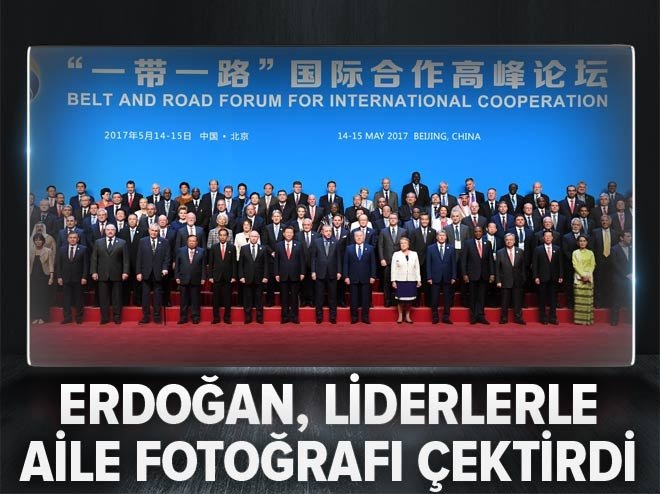 Cumhurbaşkanı Erdoğan, liderlerle aile fotoğrafı çektirdi
