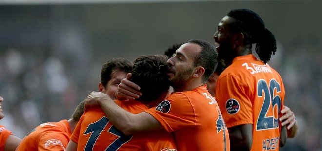 BAŞAKŞEHİR, BEŞİKTAŞ'I DAĞITTI