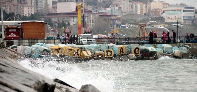 MARMARA'DA ULAŞIMA LODOS ENGELİ