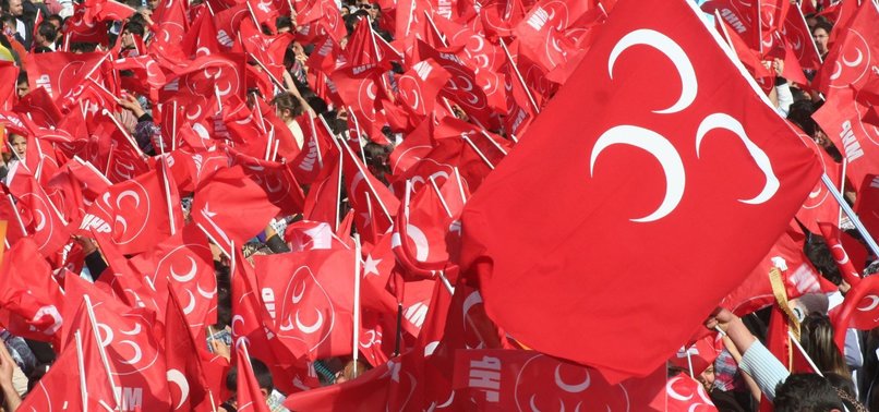 MHP'DE SÜRPRİZ KARAR