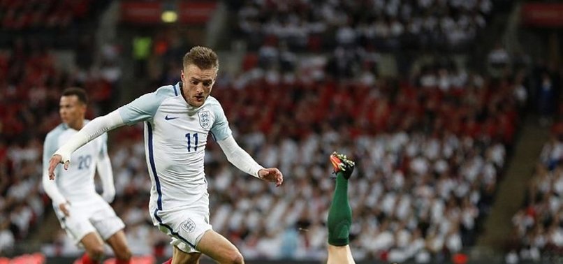 VARDY ARSENAL'E GELMEK İSTİYOR