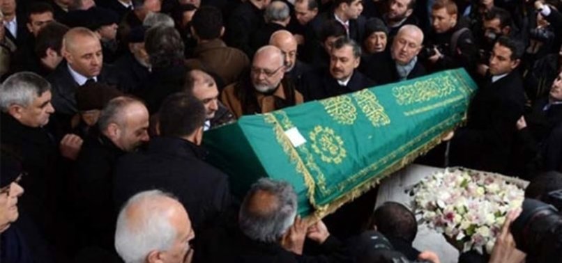 ÜNLÜ İSİMLERİN YAPIMCISI HAYATINI KAYBETTİ