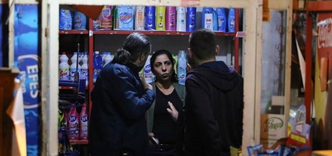 KADIN İŞLETMECİNİN ÇIĞLIĞI SİLAHLI SOYGUNCUYU KAÇIRTTI