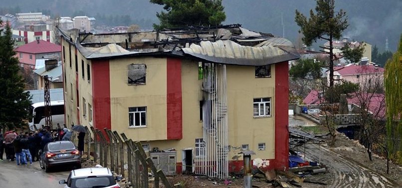 RTÜK, ALADAĞ'DAKİ YANGINA İLİŞKİN YAYIN YASAĞINI KALDIRDI