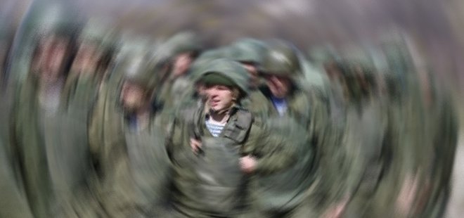 RUS ÜSSÜNE BASKIN: 6 ÖLÜ