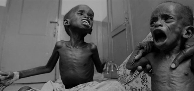 SOMALİ'DE 110 KİŞİ AÇLIKTAN ÖLDÜ