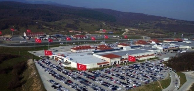 TMSF, ÜNLÜ AVM'YE EL KOYDU