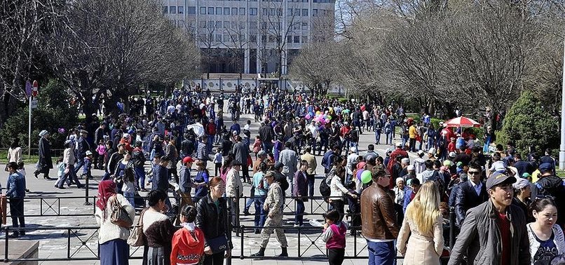 KIRGIZİSTAN'DA ARTIK KÜFÜR YASAK