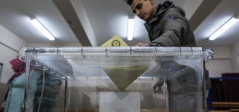 TÜRKİYE'NİN 7'İNCİ, AK PARTİ'NİN 3'ÜNCÜ REFERANDUMU
