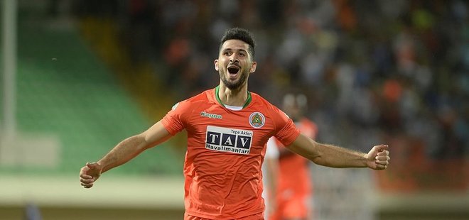 EMRE AKBABA TRABZONSPOR'A DAHA YAKIN