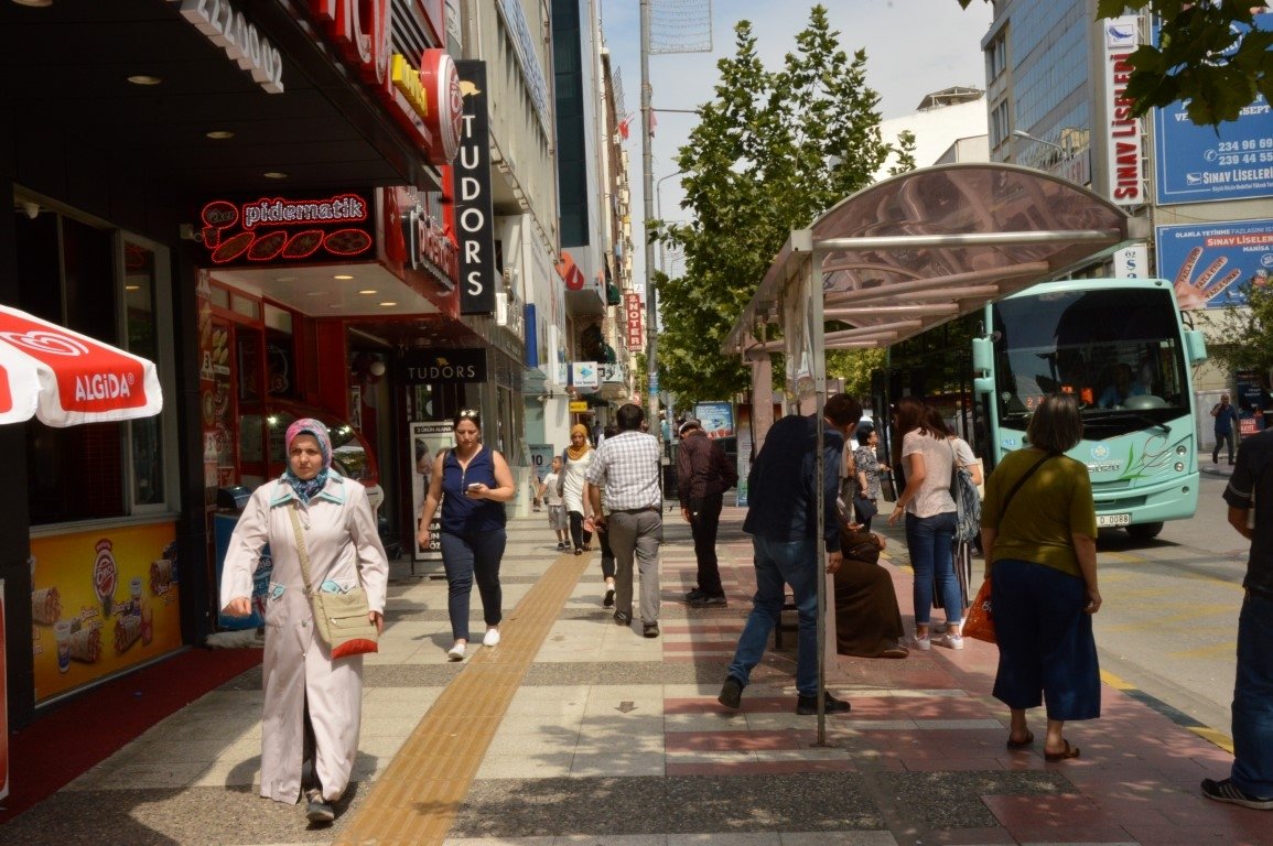 Ege'de meydana gelen deprem sonrası ilk fotoğraflar