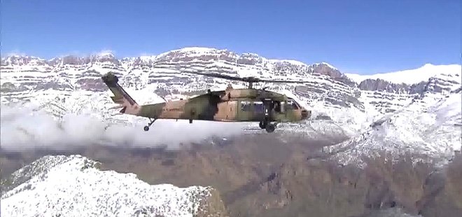 TUNCELİ'DE POLİS HELİKOPTERİ DÜŞTÜ: 12 ŞEHİT