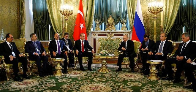 ERDOĞAN İLE PUTİN KREMLİN SARAYI'NDA GÖRÜŞTÜ