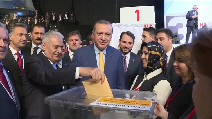 Erdoğan'ın Külliye'de 3 yılı nasıl geçti?